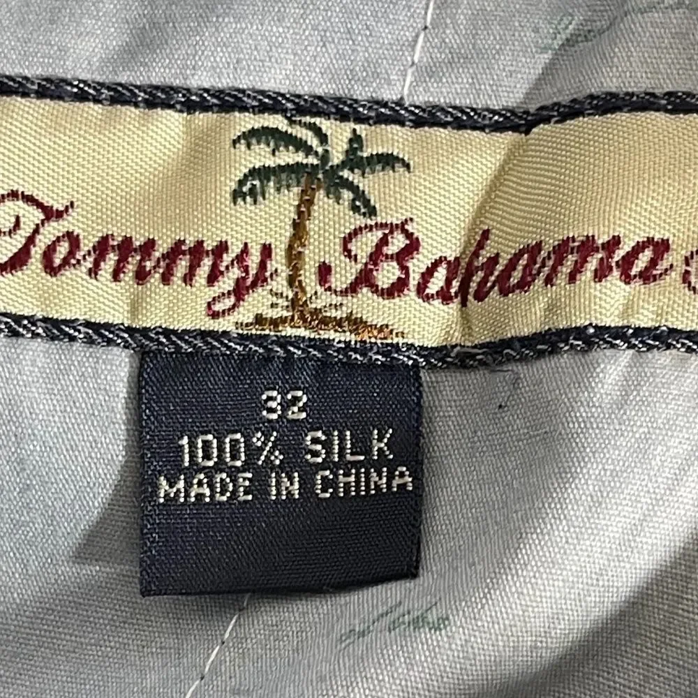 Tommy Bahama Navy Silk Pleated‎ Shorts Sz 32